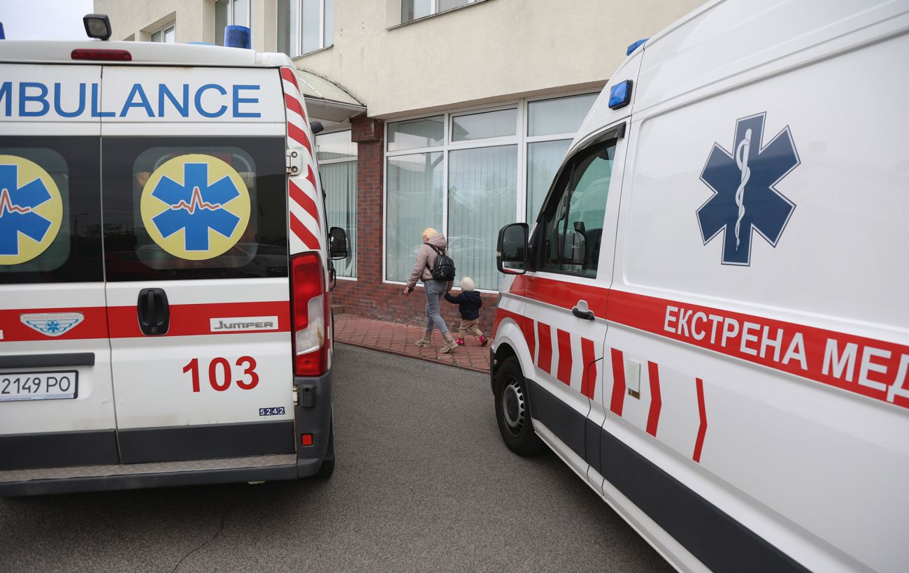 Прикрив собою дитину: сьомою жертвою теракту у Києві став двірник "дядя Саша"