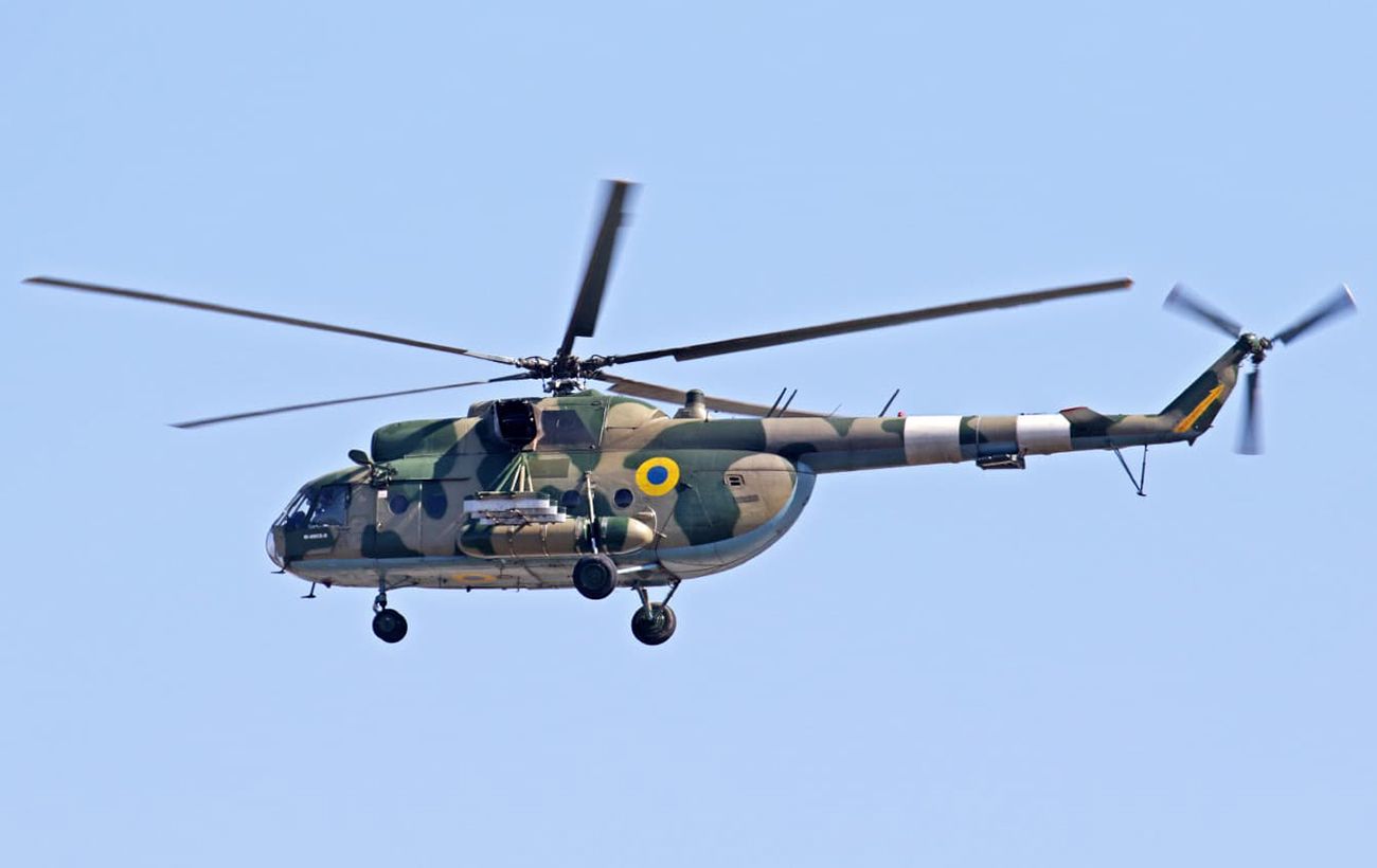 Вертоліт Мі-8 розбився під час перехоплення дронів, екіпаж загинув
