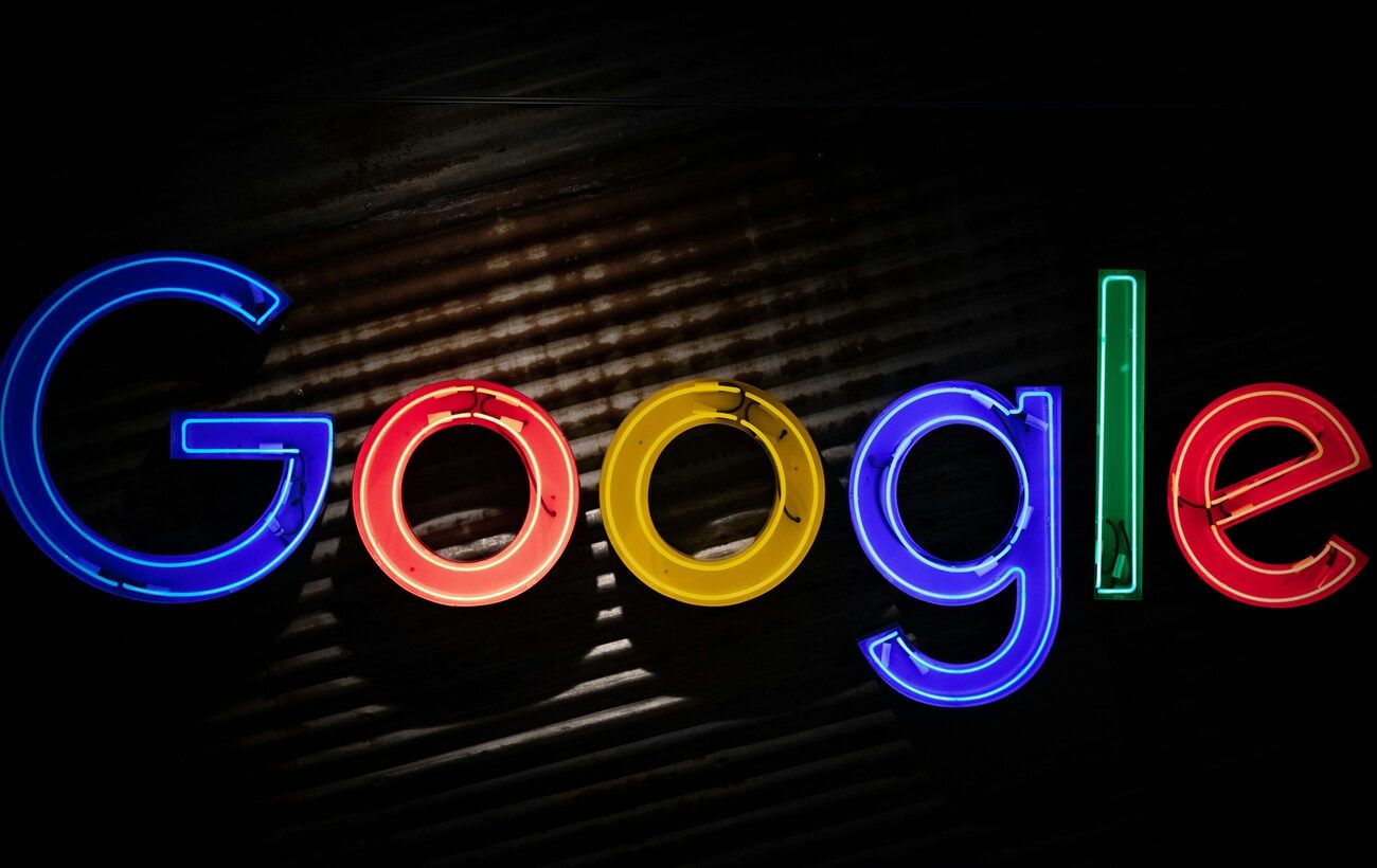 Ваші фото можуть навчати ШІ: Google таємно змінила важливе налаштування