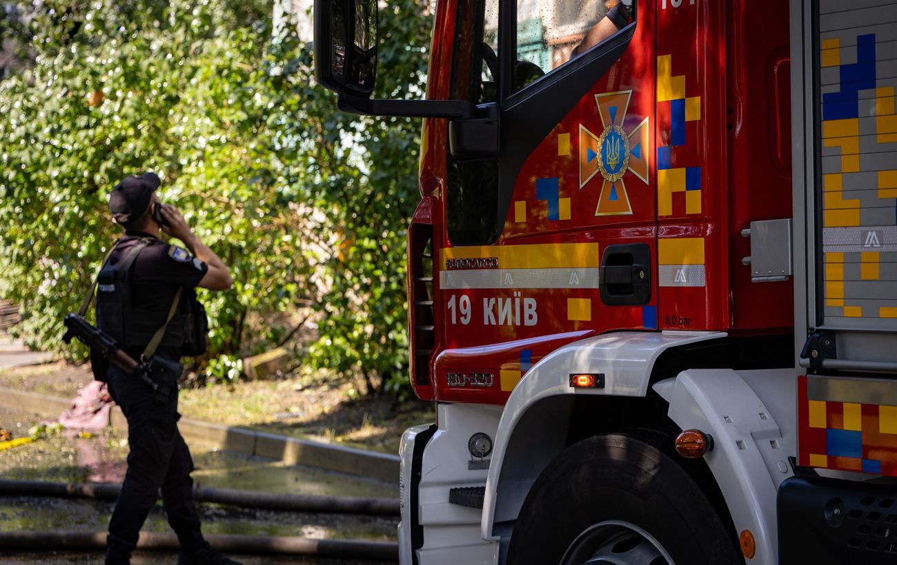 У Києві російський дрон вдарив поблизу газорозподільної станції