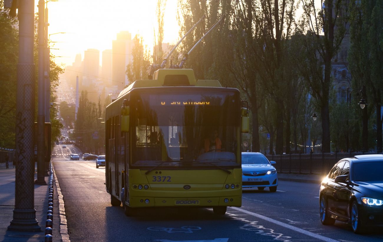 Тарифи на проїзд у Києві зростуть до 30 гривень: хто зможе їздити безкоштовно