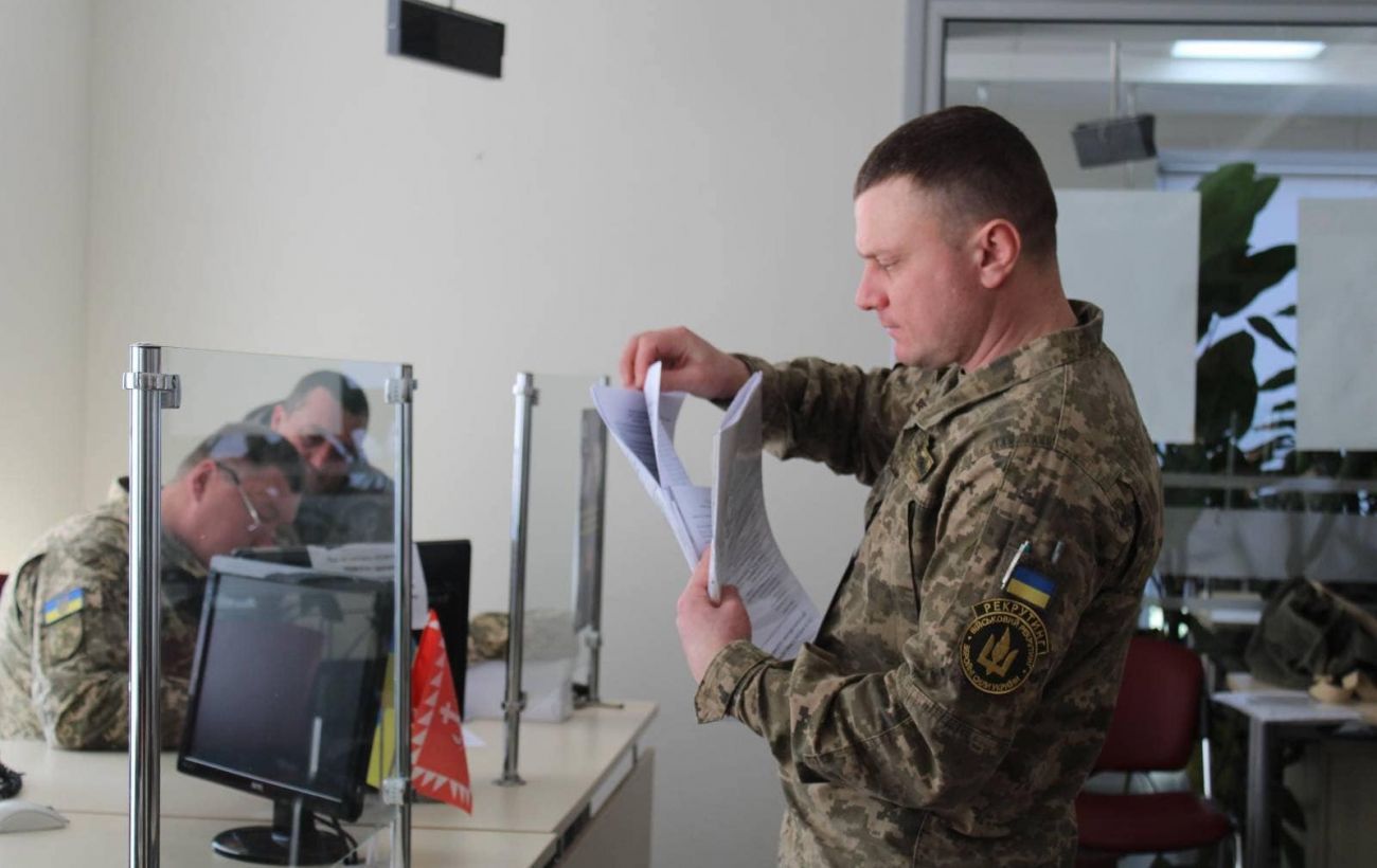 Воєнний стан і мобілізацію в Україні продовжили 20-й раз: нові терміни