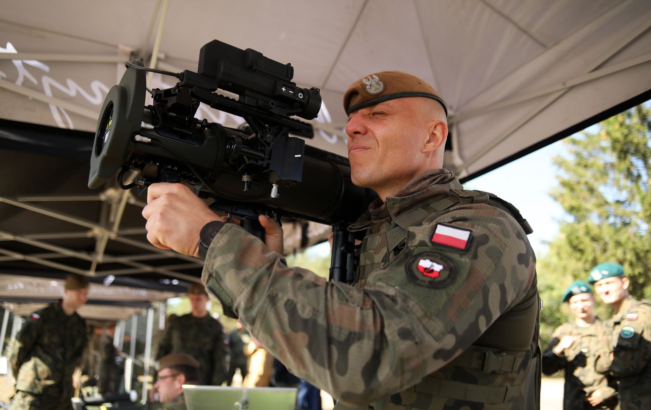 У Польщі хочуть саджати на 30 років за непокору наказам в армії
