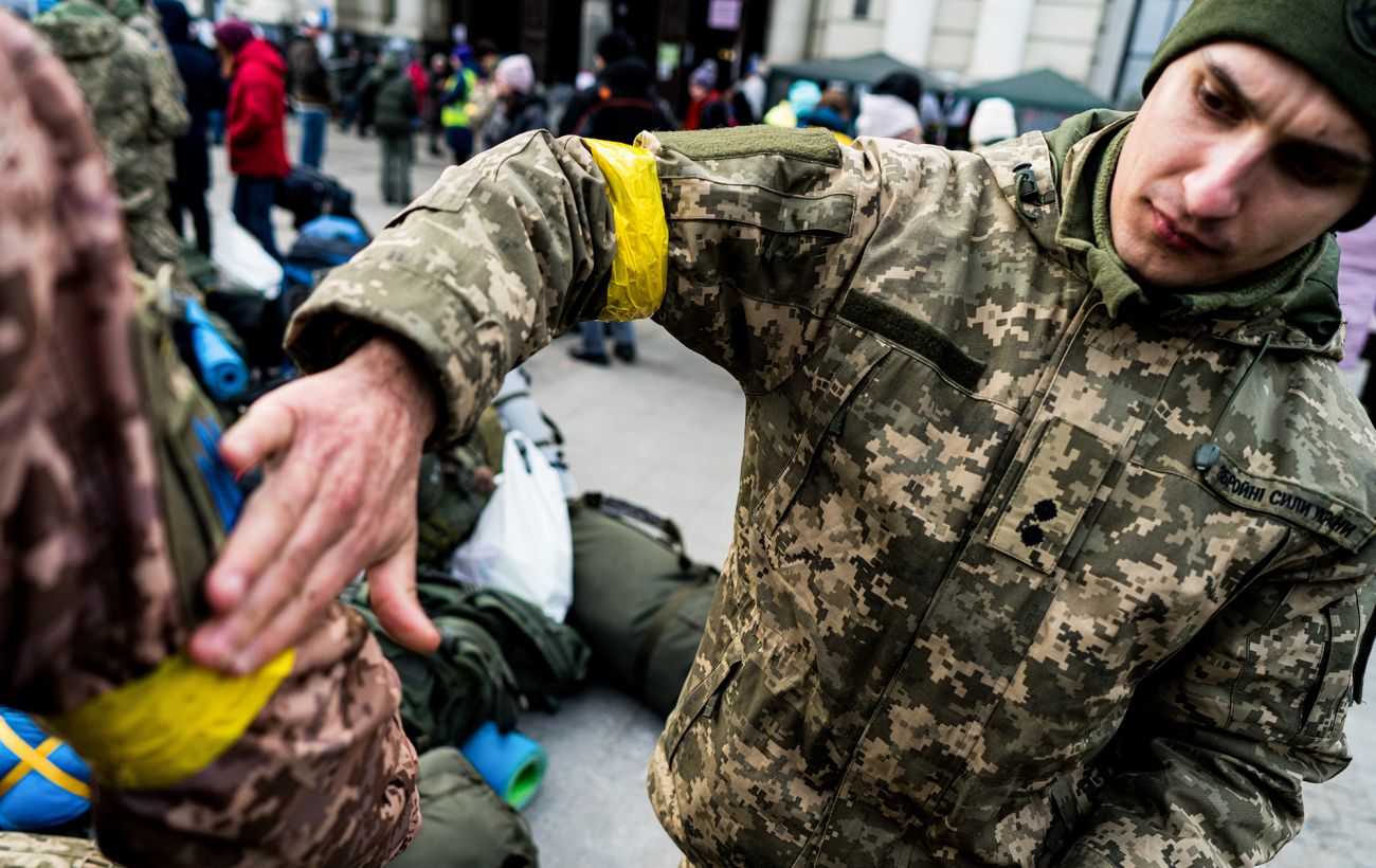 Мобілізація чи контракт. У ТЦК назвали головні відмінності та переваги