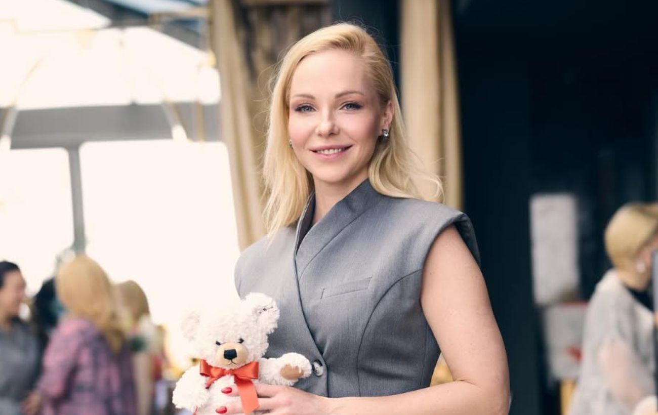 Виглядає дорого і стильно: Даша Трегубова показала ідеальний літній образ