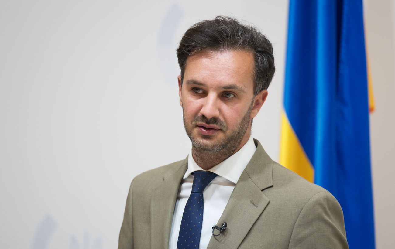 У МЗС відреагували на інформацію про "таємну зустріч" у Баку щодо України
