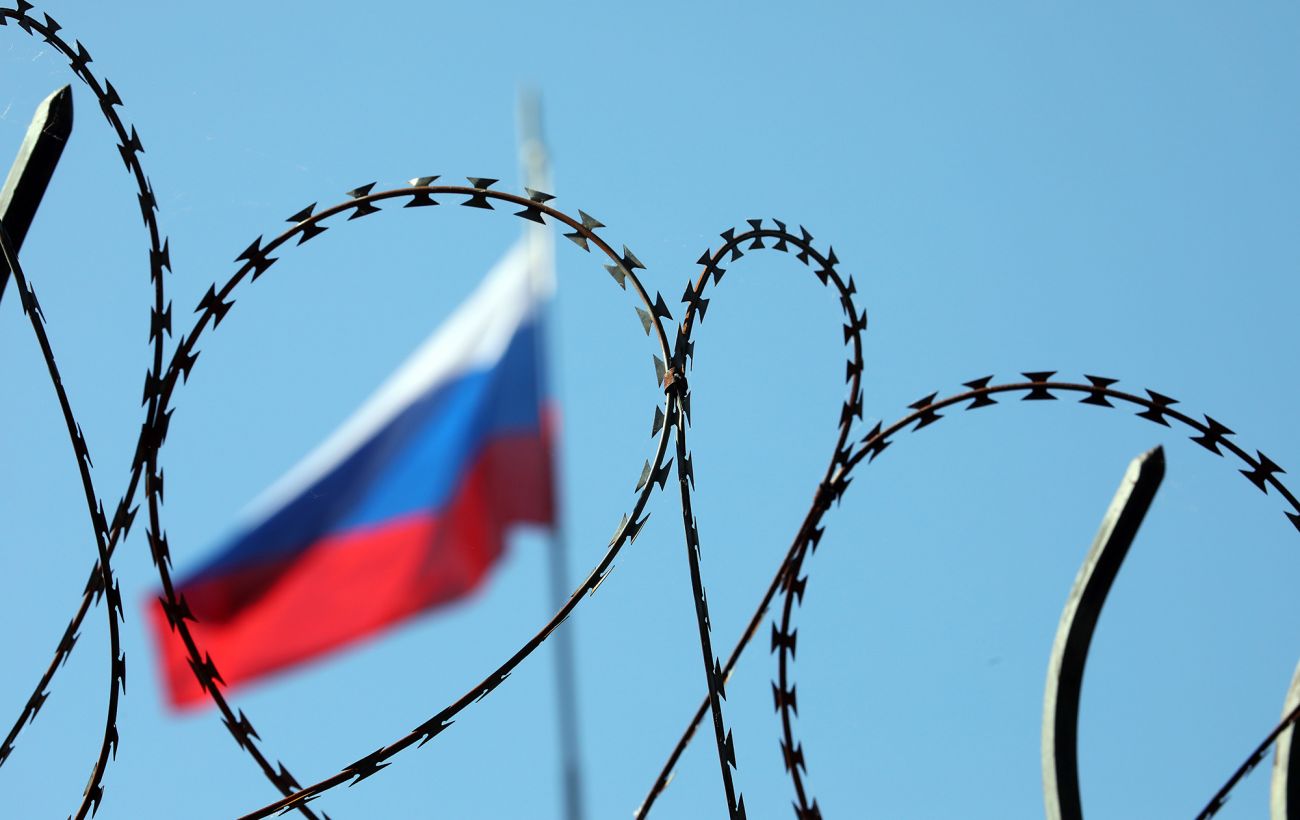 Нові санкції ЄС уже паралізують перекази грошей з Росії за кордон, - ЗМІ