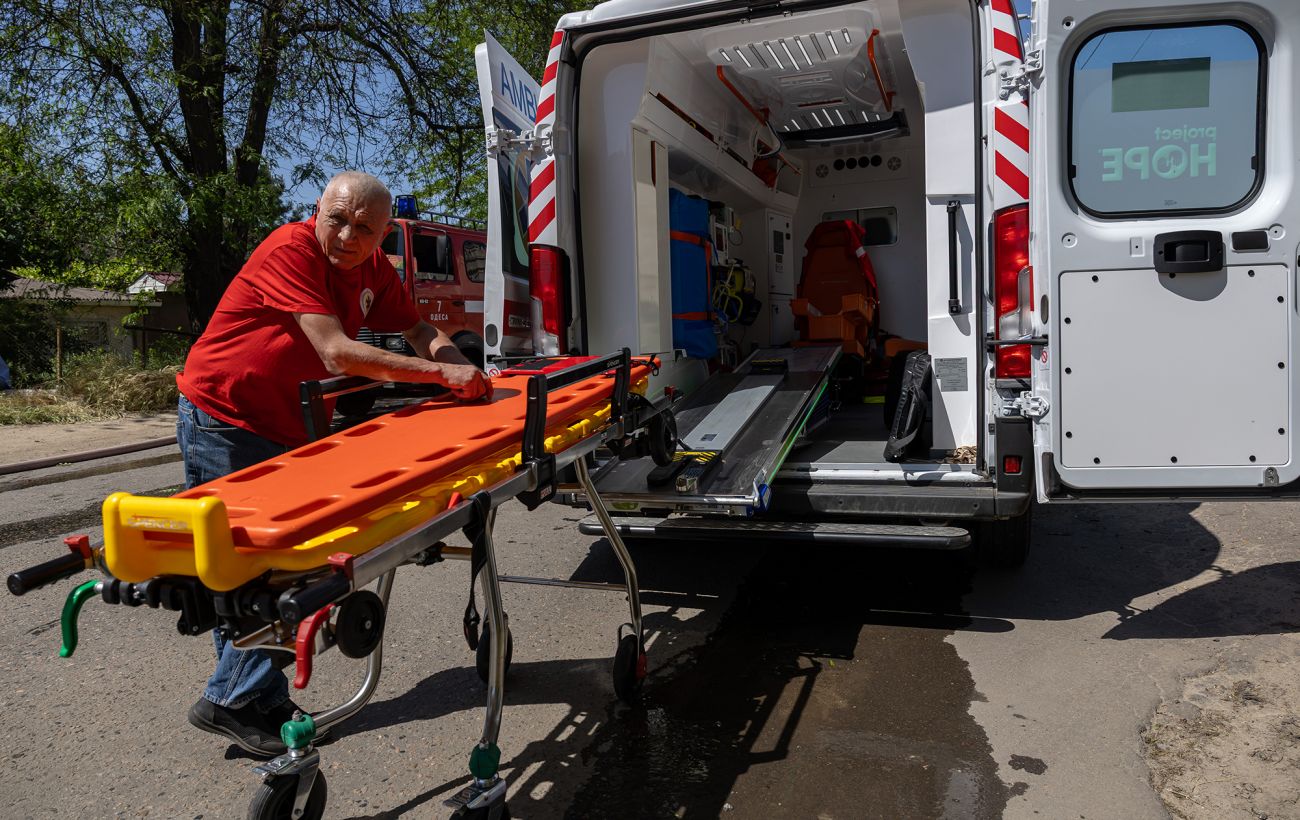 Росіяни атакували Запоріжжя: є загиблий, під завалами можуть залишатися люди