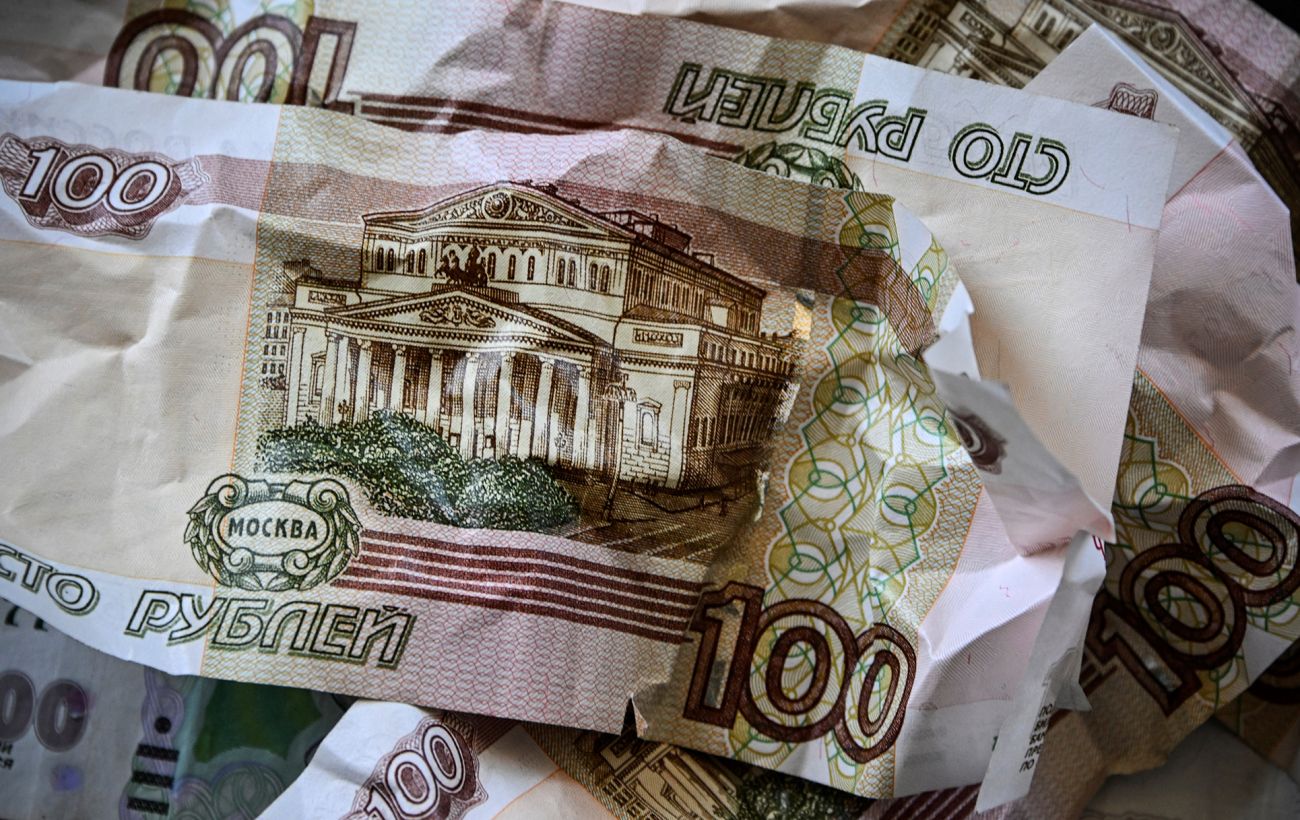 Росія приховано друкує рублі, щоб і далі фінансувати війну, - розвідка
